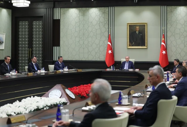 Cumhurbaşkanlığı Kabinesi Ankara'da Kritik Başlıkları Görüşüyor