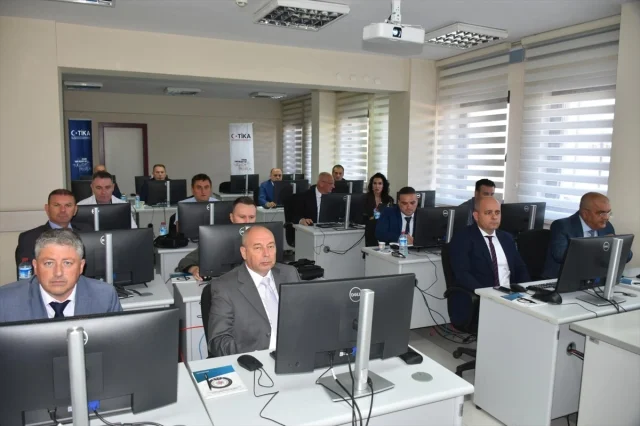TİKA'dan Bosna Hersekli Polis Yetkililerine Geniş Kapsamlı Bilgi Güvenliği Eğitimi