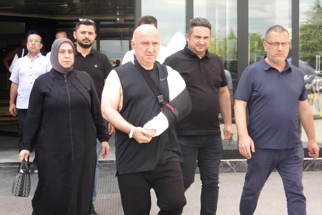 Darıca'da Şok Gelişme: Belediye Başkanı Muzaffer Bıyık Yaralandıktan Sonra Taburcu Oldu