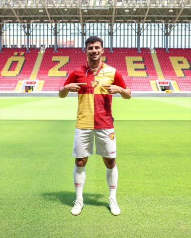 Göztepe’nin Sürpriz Transferi: Ürdünlü Yıldız İbrahim Sabra İzmir'e Geliyor