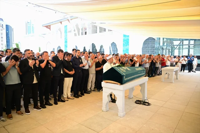 Spor Camiası Sabri Ugan'a Veda Etti