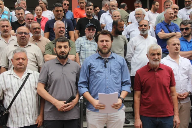 Kocaeli'den Dergiye Karikatür Tepkisi