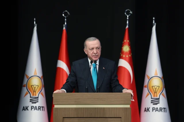 Cumhurbaşkanı Erdoğan CHP'nin Kurultay Gerginliğine Dahil Olmayacaklarını Söyledi