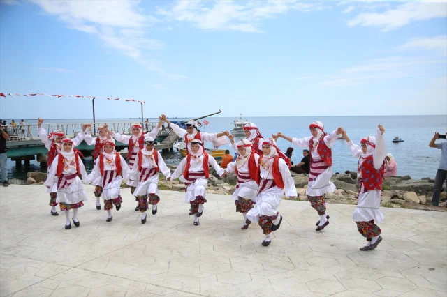 Karadeniz'in Dört Bir Yanında Denizcilik ve Kabotaj Bayramı Coşkusu