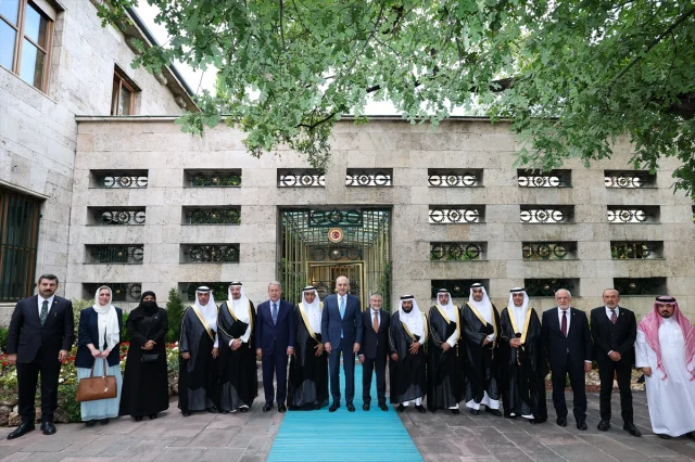 TBMM Başkanı Numan Kurtulmuş'tan Suudi Arabistan ile Diplomatik Temas