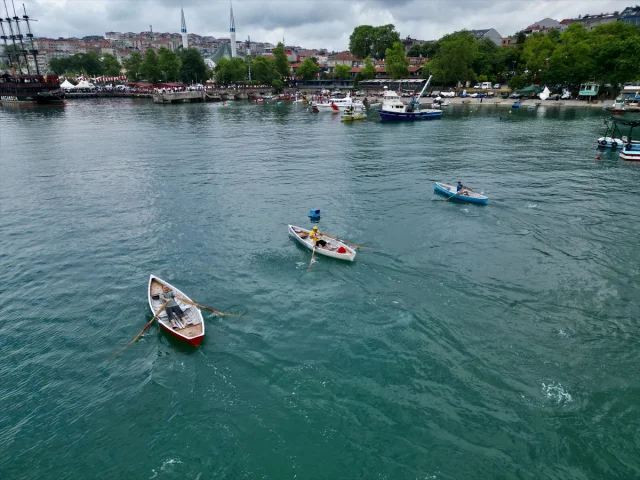 Akçakoca'da Coşkulu Denizcilik ve Kabotaj Bayramı Kutlaması