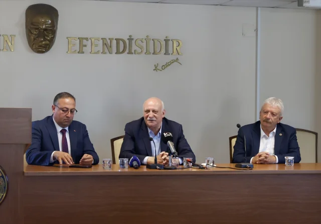 TZOB Genel Başkanı Bayraktar'dan Adana ve Mersin Tarımına Detaylı İnceleme