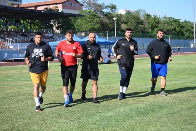 Başpehlivan Orhan Okulu Kırkpınar'a Hazırlıklarını Tamamladı