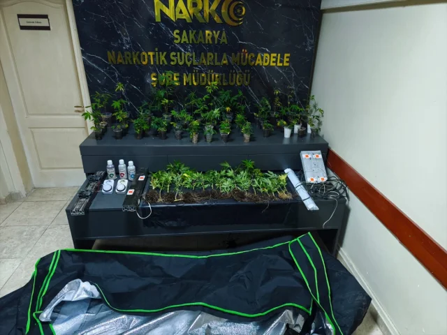 Sakarya'da Narkotik Operasyonları Hızı Kesmeden Devam Ediyor