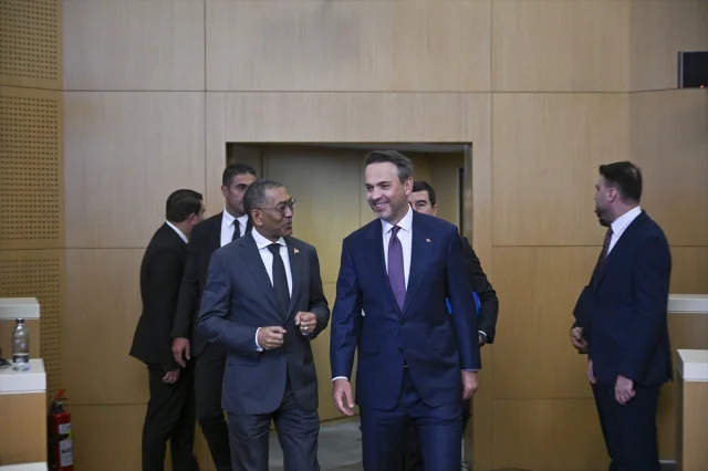 Türkiye ile Angola Arasında Ticaret Hedefi Büyüyor