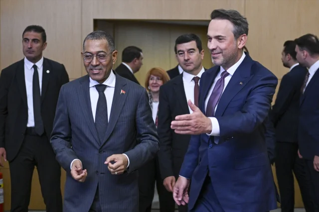 Türkiye ile Angola Arasında Ticaret Hedefi Büyüyor