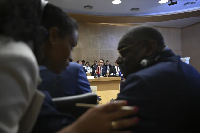 Türkiye ile Angola Arasında Ticaret Hedefi Büyüyor