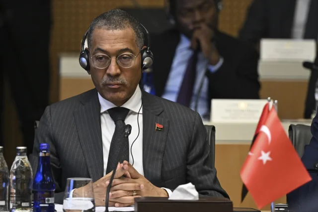 Türkiye ile Angola Arasında Ticaret Hedefi Büyüyor