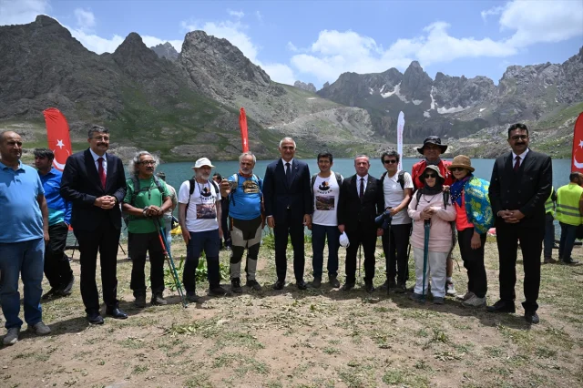 Bakan Ersoy Hakkari'nin Turizm Potansiyelini Keşfetti