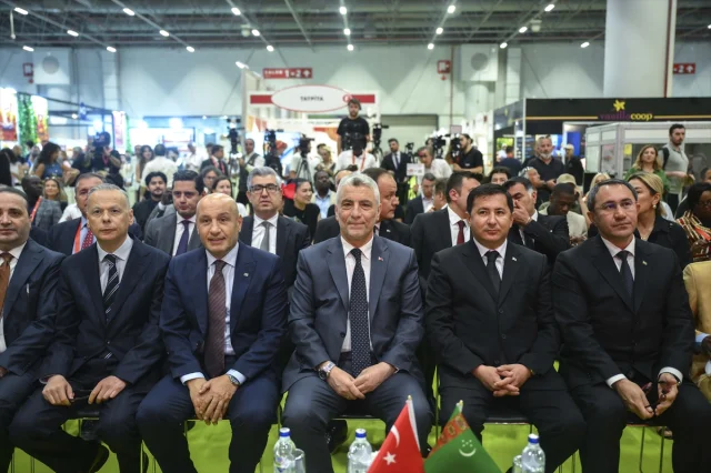 Ticaret Bakanı Bolat Türkmen-Türk İşbirliği Hedeflerini Açıkladı