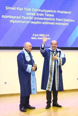 Cumhurbaşkanı Tatar'a Azerbaycan'dan Başarı Onuru