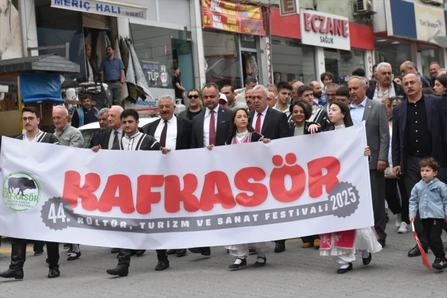 Artvin Kafkasör Festivali Coşkuyla Başladı