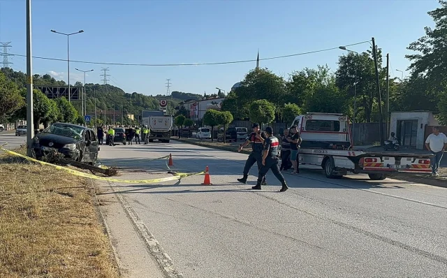 Düzce'de Trafik Kazasında 8 Yaşındaki Çocuk Hayatını Kaybetti