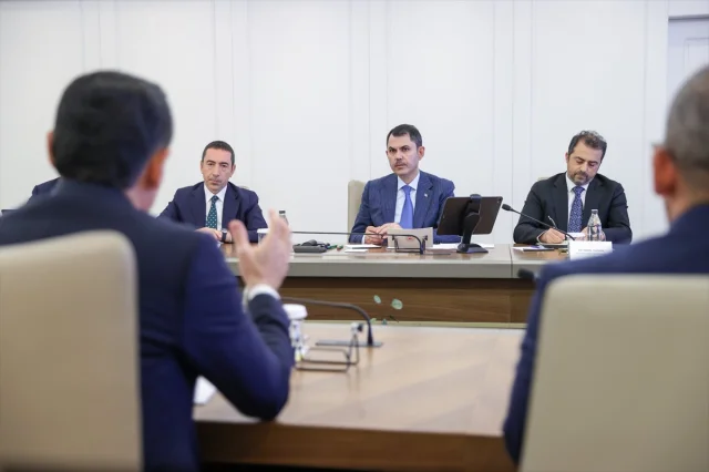 Murat Kurum ve KKTC İçişleri Bakanı Önemli Projeleri Ele Aldı