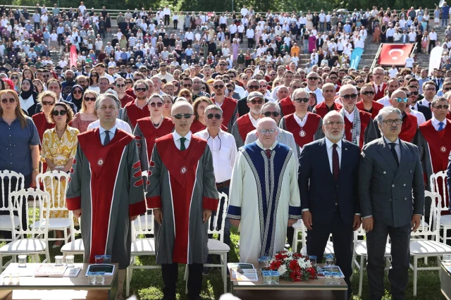 Samsun Üniversitesi'nin 7. Yılında Gururlu Mezuniyet Töreni