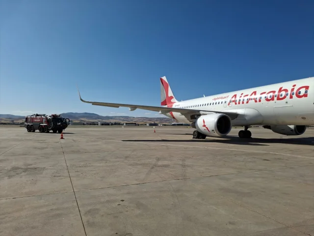 AirArabia Uçağı Ankara'da Acil İniş Yaptı: Korkutan Anlar