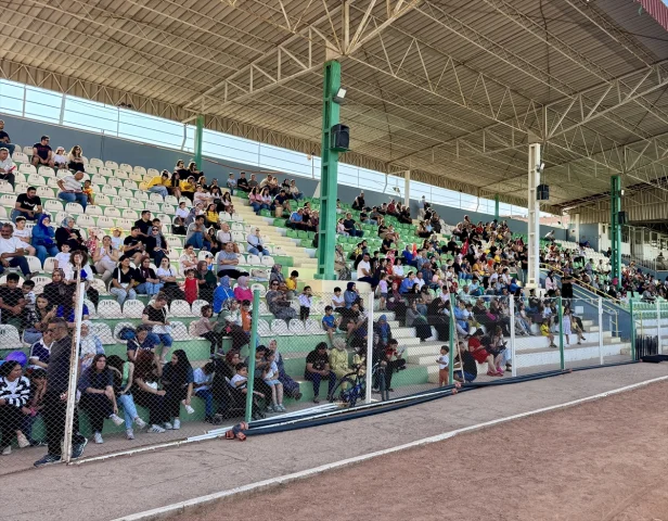 Kayseri ve Kırşehir'de Spor Seferberliği: GSB Spor Okulları Coşkuyla Açıldı