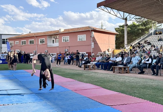 Kayseri ve Kırşehir'de Spor Seferberliği: GSB Spor Okulları Coşkuyla Açıldı