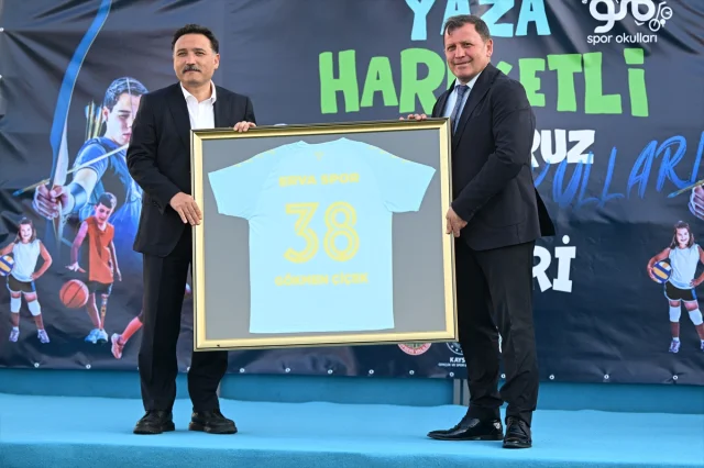 Kayseri ve Kırşehir'de Spor Seferberliği: GSB Spor Okulları Coşkuyla Açıldı