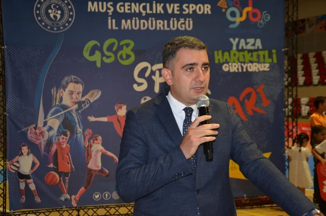 Muş ve Bitlis'te Gençlik Spor Okulları Coşkuyla Açıldı