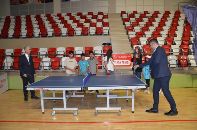 Muş ve Bitlis'te Gençlik Spor Okulları Coşkuyla Açıldı