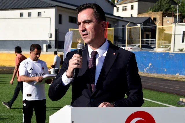 Muş ve Bitlis'te Gençlik Spor Okulları Coşkuyla Açıldı