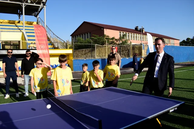 Muş ve Bitlis'te Gençlik Spor Okulları Coşkuyla Açıldı