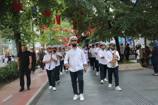Kocaeli Balkan Halk Oyunları Festivali Coşkuyla Başladı