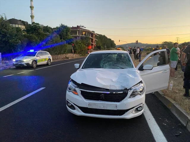 Düzce'de Otomobil Kazası: Yolcu Hayatını Kaybetti