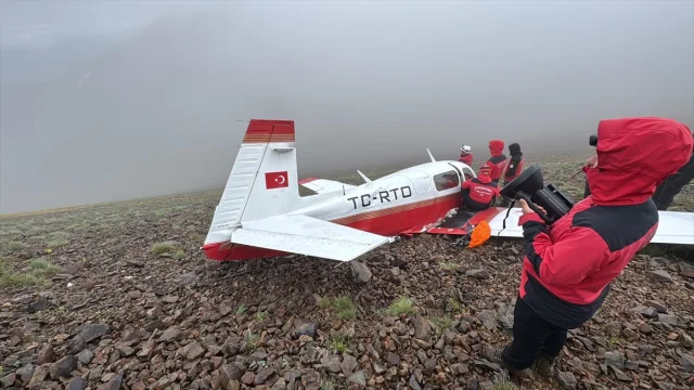 Kaçkar Dağları'ndaki Uçak Kazası: Kurtarma Çalışmaları ve Güncel Durum