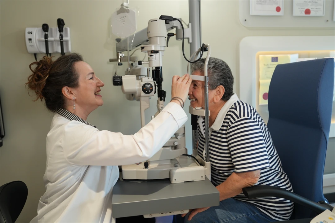 Retina Damar Tıkanıklıkları Görme Yetisini Tehdit Ediyor