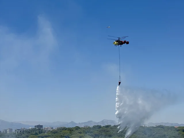 Antalya’da Muratpaşa'daki Orman Yangını Başarıyla Söndürüldü