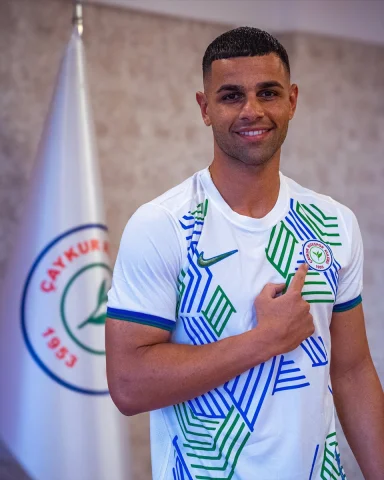 Çaykur Rizespor'un Yeni Transferi: Erdem Canpolat