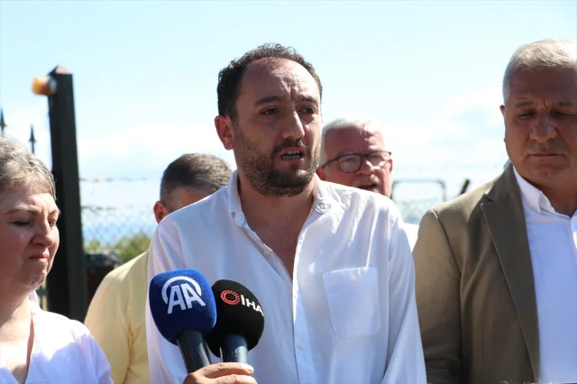 Sakarya'da Hayatını Kaybeden İşçiler Anısına Duygusal Tören