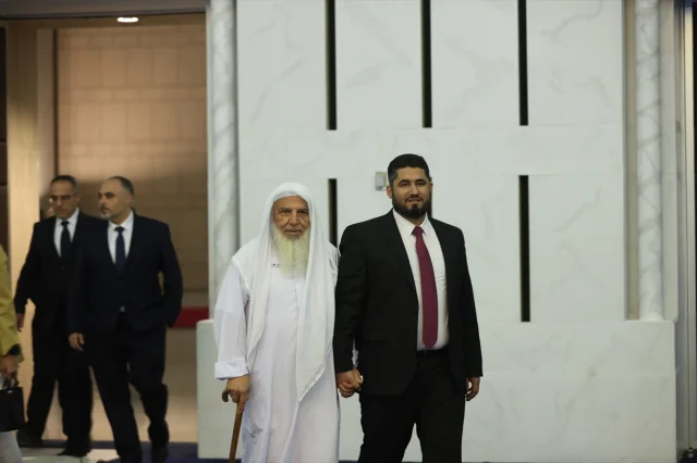 Suriye'nin Yenilenen Ulusal Logosu ve Tarihi Dönüşüm
