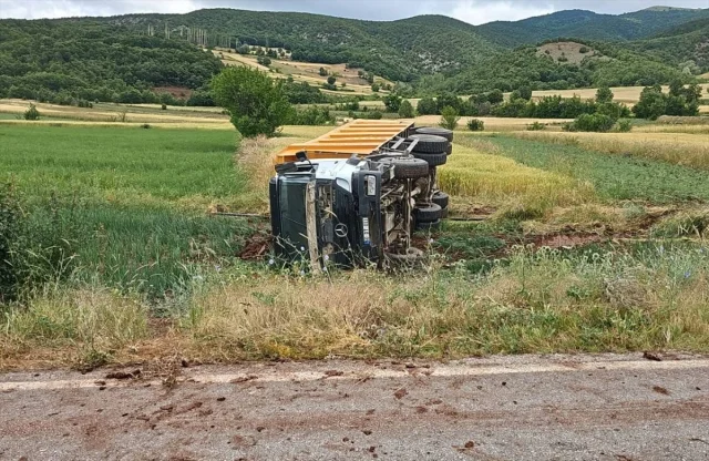 Tokat'ta Kamyon Kazası: Sürücü Hayatını Kaybetti
