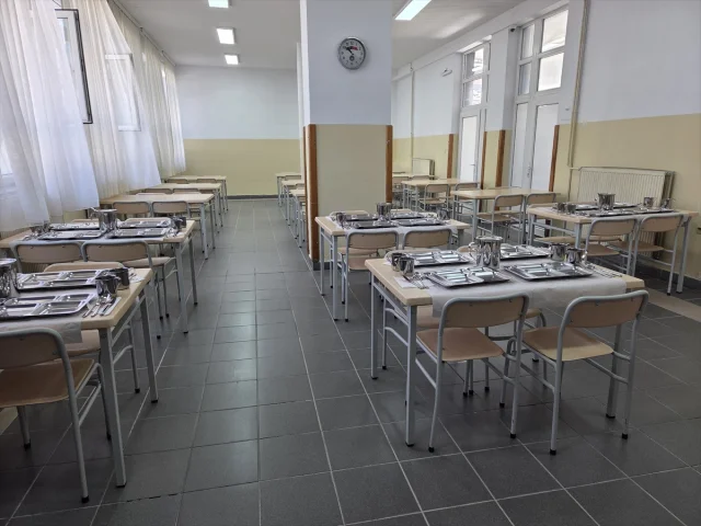 Kosova'da Türk Askerinden Eğitime Destekle Umut Veren İşbirliği