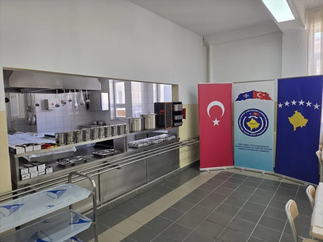 Kosova'da Türk Askerinden Eğitime Destekle Umut Veren İşbirliği