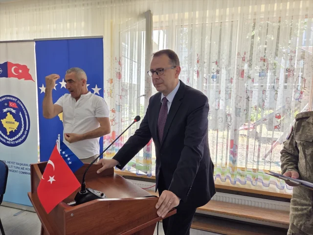 Kosova'da Türk Askerinden Eğitime Destekle Umut Veren İşbirliği