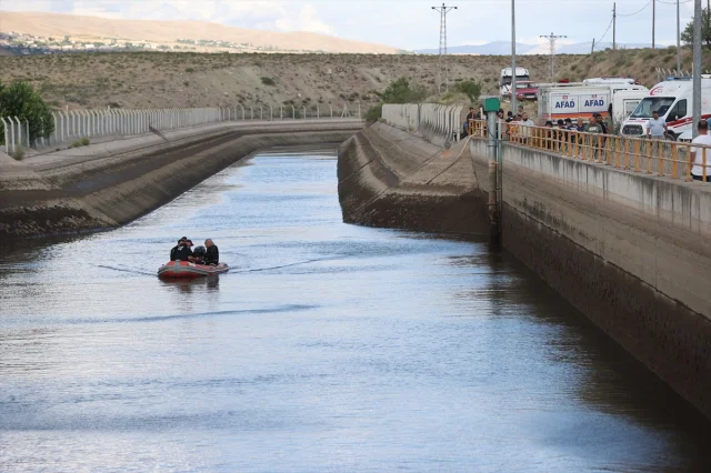 Nevşehir’de Sulama Kanalındaki Kayıp Genç İçin Arama Çalışmalarına Devam Ediliyor
