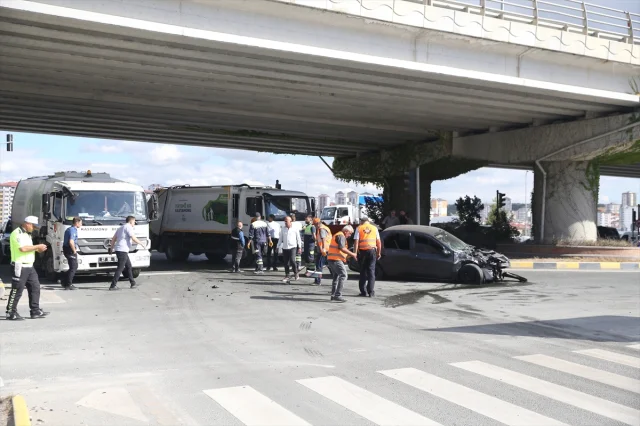 Kastamonu'da İlginç Kaza Minibüs ve Otomobilin Çarpışmasıyla 4 Kişi Hastaneye Kaldırıldı