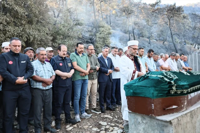İzmir'in Ödemiş İlçesinde Yaşanan Trajik Orman Yangını