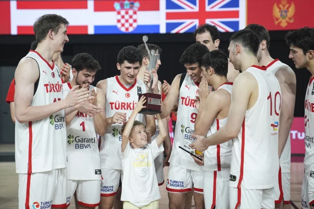 Turgut Atakol Basketbol Turnuvası: Türkiye'nin Zaferi