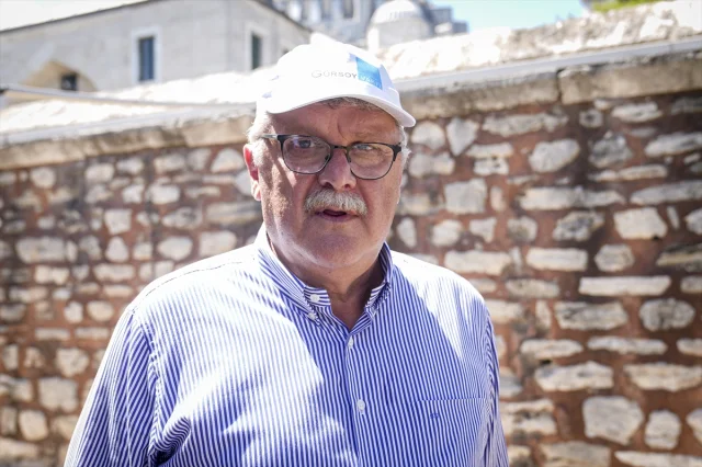 Süleymaniye Camisi'nde Aşure Günü Geleneği Mimar Sinan'ın Hatırasını Yaşatıyor