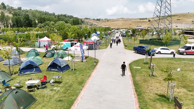 Bitlis'te AFAD'ın Akreditasyon Kampı Katılımcıları Bir Araya Getiriyor